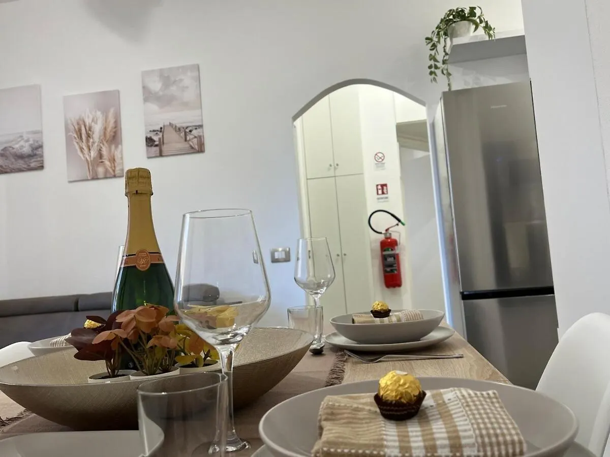 Anna'S Home Chiavari Apartment